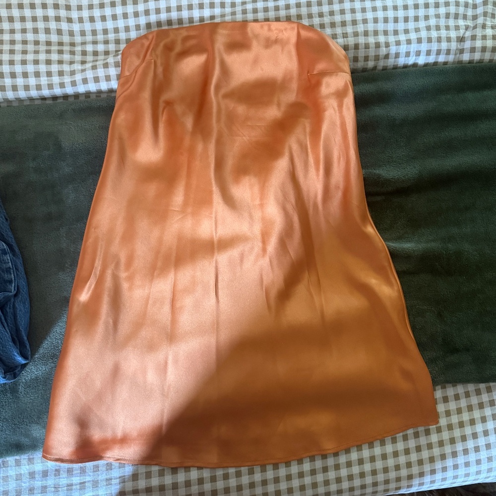 yellowish strapless dress